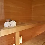 Lovely & Spacious With Sauna Tallin