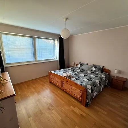 Lovely & Spacious With Sauna 塔林