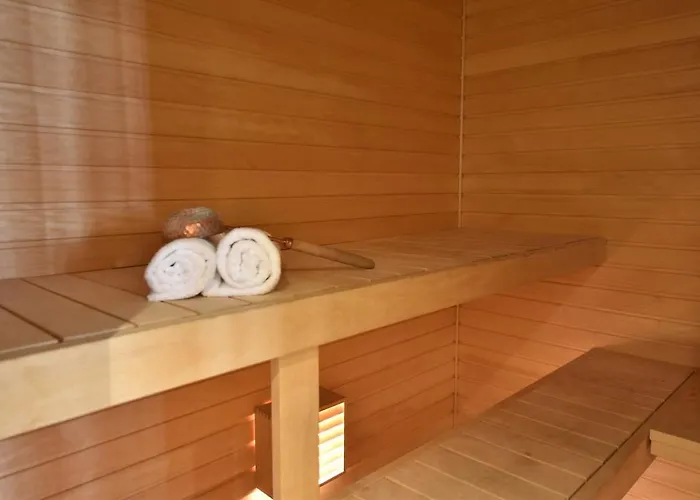 Lovely & Spacious With Sauna 塔林
