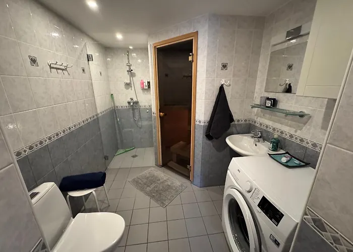 Lovely & Spacious With Sauna 塔林