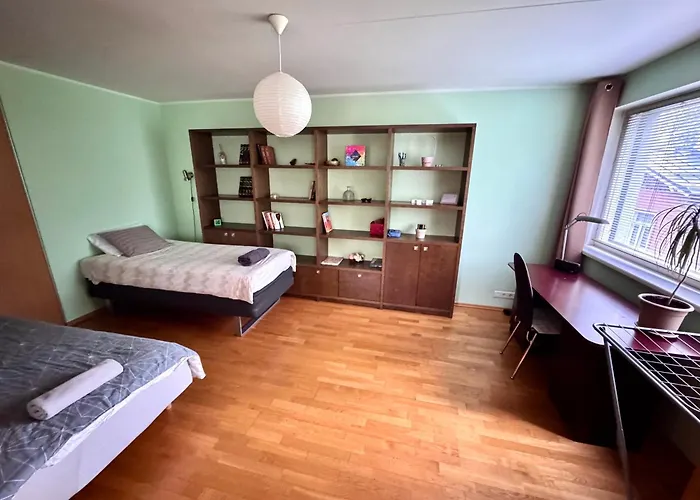 Lovely & Spacious With Sauna Apartament